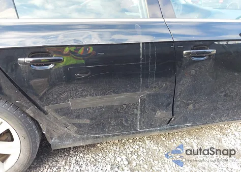 2010 Audi A4 2.0T Premium from USA, damaged, VIN WAUHFAFL8AN011936